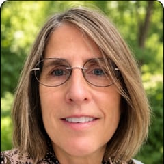 Carol Cummings headshot